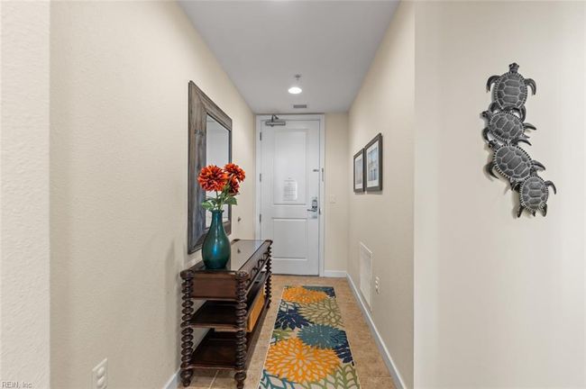 APT-121B - 3738 Sandpiper Rd, House attached with 2 bedrooms, 2 bathrooms and null parking in Virginia Beach VA | Image 15