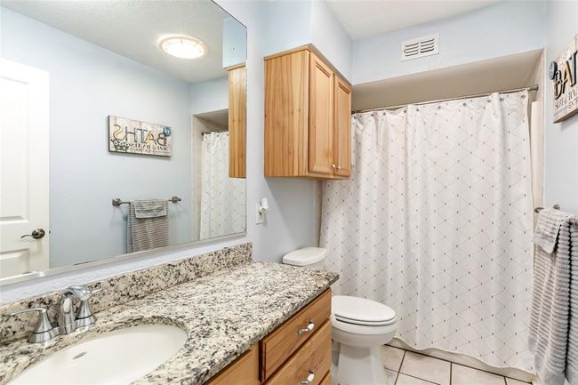 Downstairs bathroom | Image 24