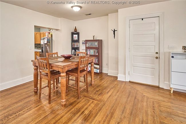 APT-231 - 1313 Lee St E, Condo with 2 bedrooms, 2 bathrooms and null parking in Charleston WV | Image 11