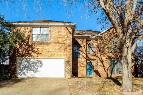 10 Crooked Creek Ct, Trophy Club, TX, 76262-5432 | Card Image