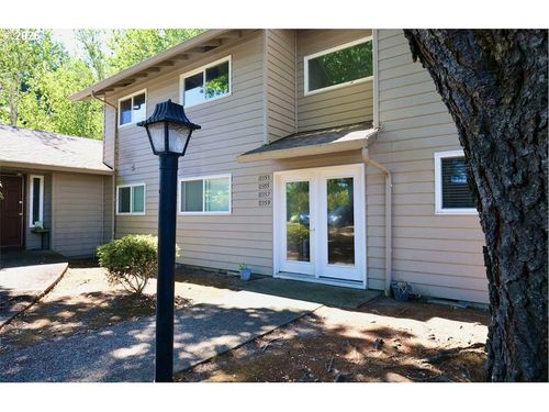 11355 Sw Springwood Dr, Tigard, OR, 97223-3321 | Card Image