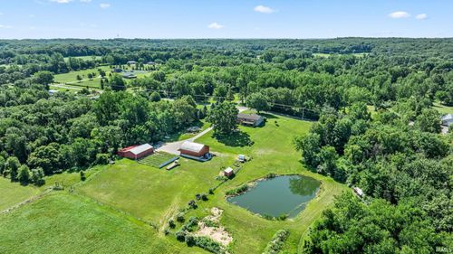 18865 County Road 14, Bristol, IN, 46507-8962 | Card Image