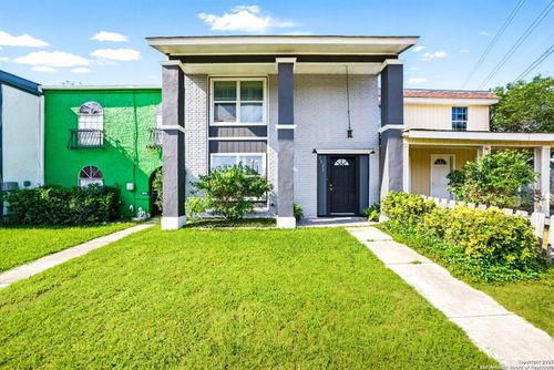 7122 Brecon, San Antonio, TX, 78239-3307 | Card Image