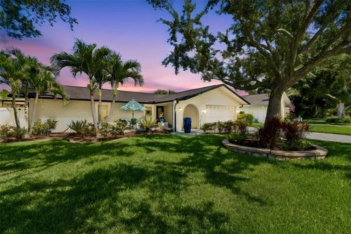 725 Del Oro Dr, SAFETY HARBOR, FL, 34695-4230 | Card Image