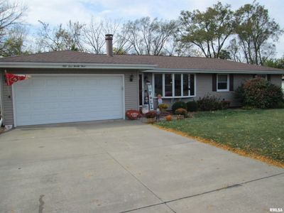 5423 N James Road, House other with 3 bedrooms, 2 bathrooms and null parking in Peoria IL | Image 1