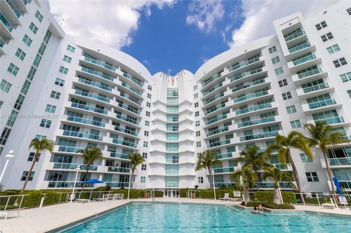 apt-712-7900 Harbor Island Dr, North Bay Village, FL, 33141-4286 | Card Image