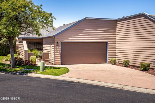 1492 Oakridge Park Rd, Santa Maria, CA, 93455-4563 | Card Image