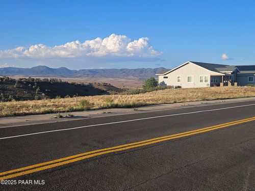 10774 E Old Black Canyon Hwy, Dewey-Humboldt, AZ, 86327 | Card Image