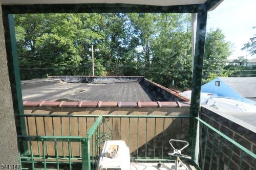 38 North Ave E, Cranford, NJ, 07016-2113 | Card Image