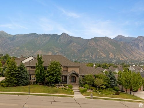 522 N Pfeifferhorn Dr, Alpine, UT, 84004-1969 | Card Image