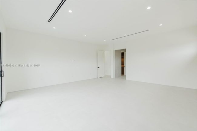 549 East Dr, House other with 4 bedrooms, 4 bathrooms and null parking in Miami Springs FL | Image 30