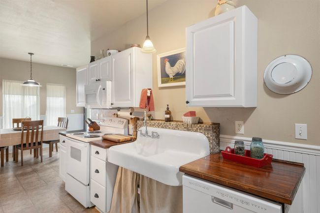 821 Old State Highway 26, House other with 3 bedrooms, 3 bathrooms and null parking in Lacrosse WA | Image 23