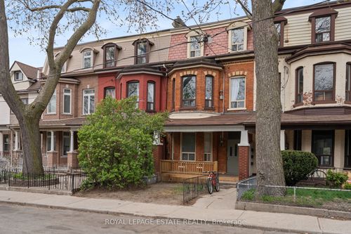 50 Grove Ave, Toronto, ON, M6J3B6 | Card Image
