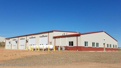 2018 125t Ave Nw, Watford City, ND, 58854-9253 | Card Image