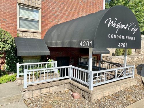 apt-2-4213 Clark Ave, Kansas City, MO, 64111-3156 | Card Image