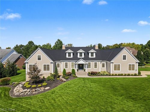 2288 Heritage Trl, Poland, OH, 44514-5902 | Card Image