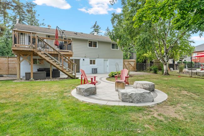233 Dock Rd, House other with 3 bedrooms, 3 bathrooms and 5 parking in Barrie ON | Image 42