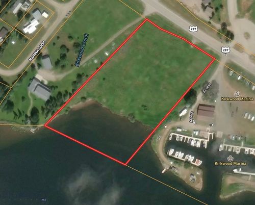 11475 Hebgen Lake Rd, West Yellowstone, MT, 59758-9783 | Card Image