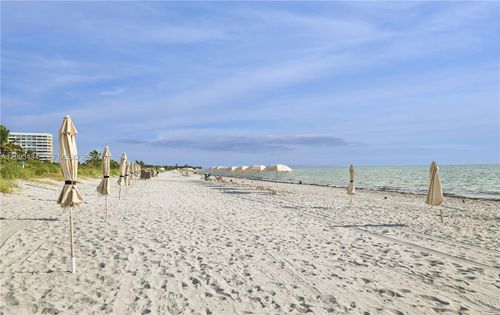 430-151 Crandon Blvd, Key Biscayne, FL, 33149-1573 | Card Image