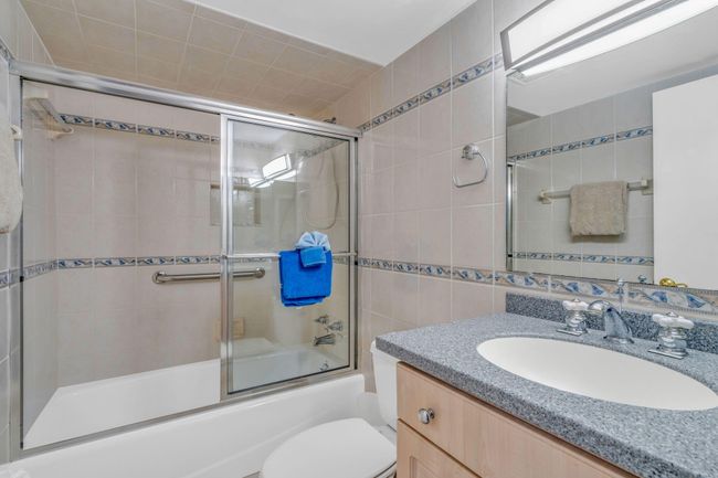En-Suite Bathroom 1 | Image 19