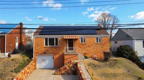 182 Margaretta St, Carnegie, PA, 15106-2200 | Card Image