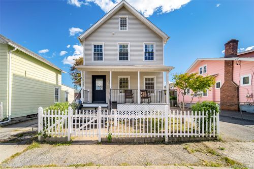 10 Cliff St, Beacon, NY, 12508-2702 | Card Image