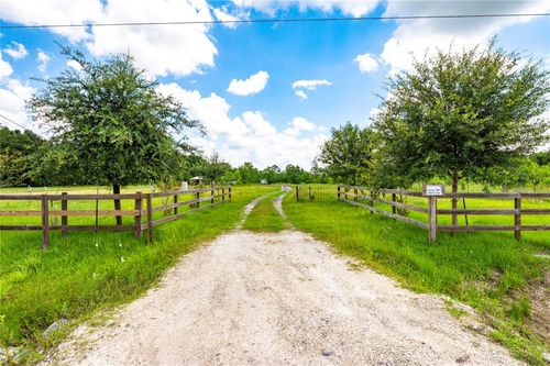 164 County Road 676, Dayton, TX, 77535-1106 | Card Image