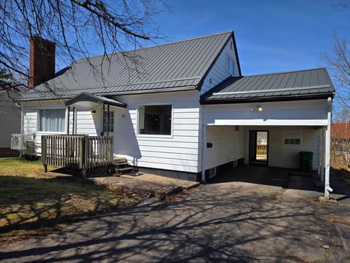 95 Higgins St, Truro, NS, B2N2L6 | Card Image