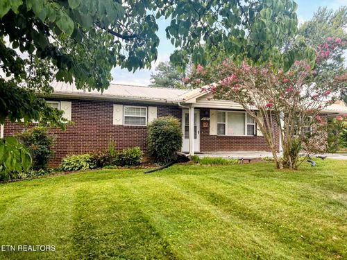 2024 Rose Dr, Tazewell, TN, 37879-3347 | Card Image