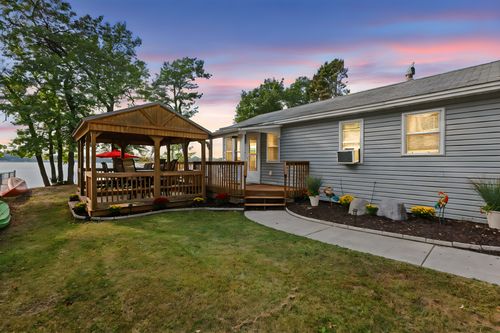 26560 Lake Ave, Zimmerman, MN, 55398-9721 | Card Image