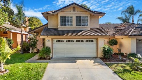 50 Twining Ln, Simi Valley, CA, 93065-6730 | Card Image