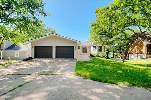 106 Timber Valley Dr, Linn Valley, KS, 66040-5402 | Card Image