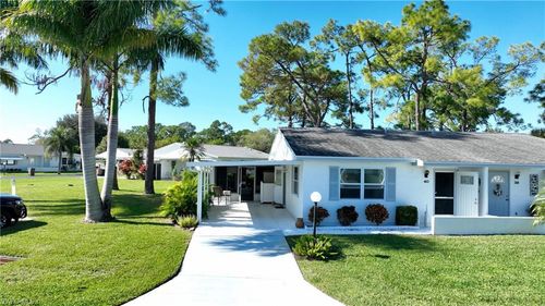 40 Heath Aster Ln, LEHIGH ACRES, FL, 33936-7324 | Card Image