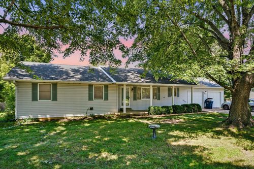 1615 W Lincoln St, Buffalo, MO, 65622-7505 | Card Image