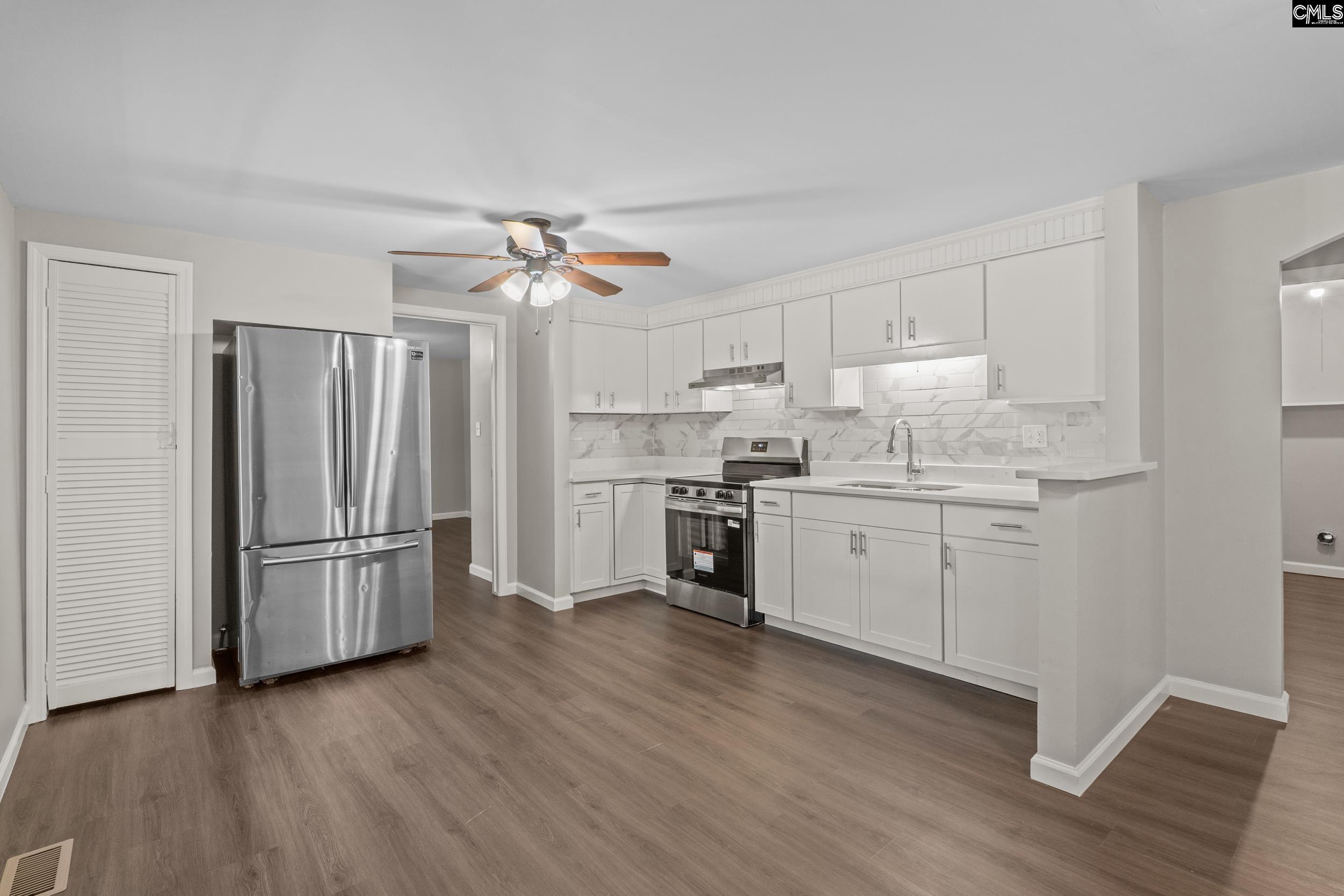 Residential in Hopkins 4