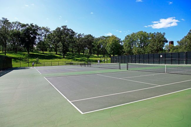 APT-108 - 1425 W 28 Th St, Condo with 2 bedrooms, 2 bathrooms and null parking in Minneapolis MN | Image 32