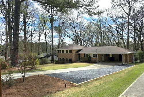 2457 Sunset Dr Ne, Atlanta, GA, 30345-1944 | Card Image