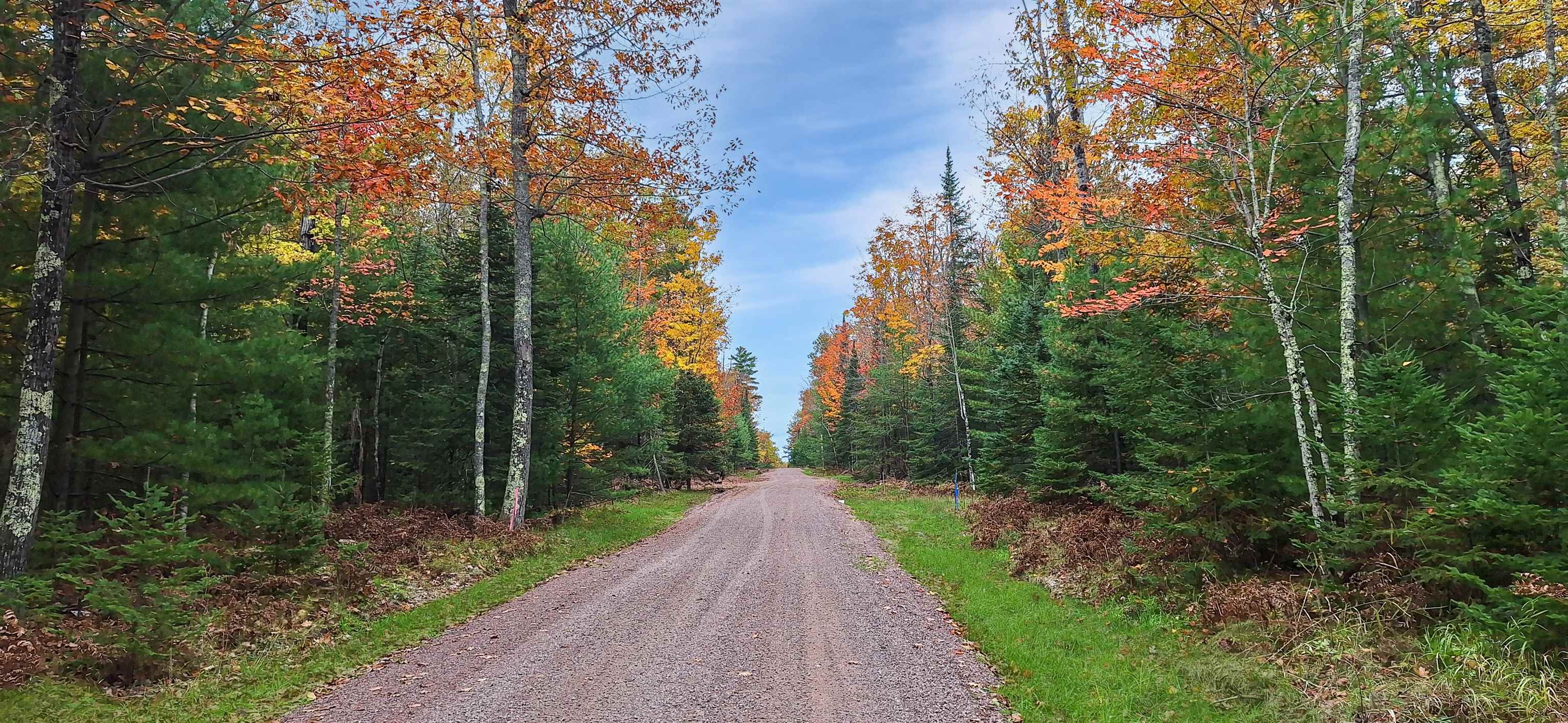 Land in LaPointe 2