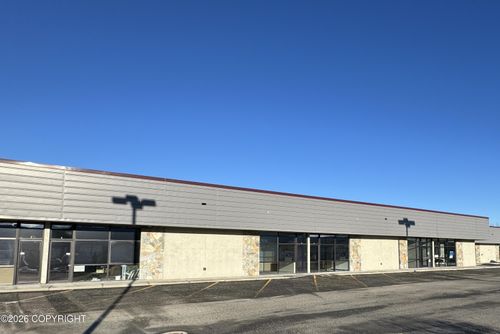 4-6-8-10-12-501 W International Airport Road, Anchorage, AK, 99518 | Card Image