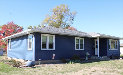 804 N Long St, Shelbyville, IL, 62565-1127 | Card Image