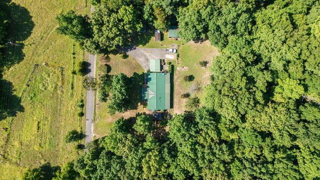 1194 Bailey Hollow Rd, House other with 3 bedrooms, 2 bathrooms and 6 parking in Erin TN | Image 26