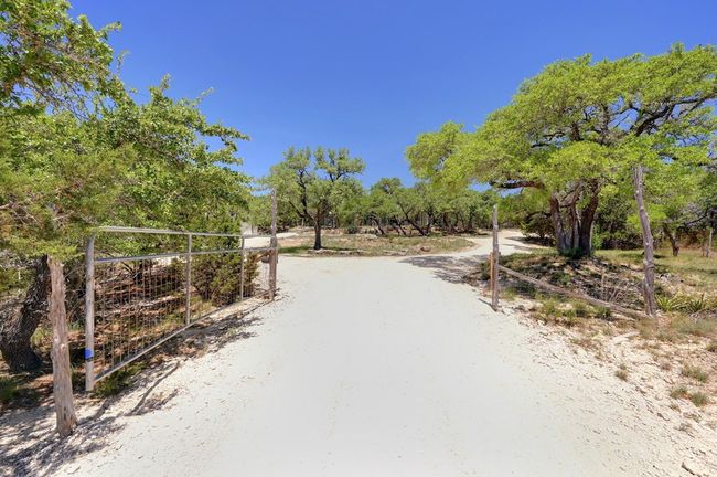 3824 Mccall Creek Rd, Home with 4 bedrooms, 3 bathrooms and 2 parking in Blanco TX | Image 31