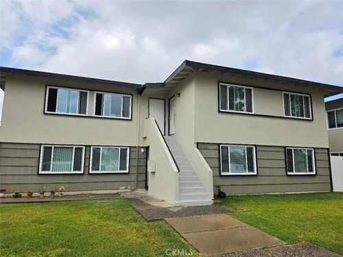 b-2904 Peppertree Ln, Costa Mesa, CA, 92626-3839 | Card Image