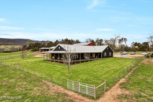 4144 Back Valley Rd, Speedwell, TN, 37870-7106 | Card Image