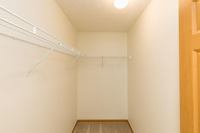 5975 Pennington Creek Dr, Condo with 3 bedrooms, 3 bathrooms and null parking in Dublin OH | Image 28
