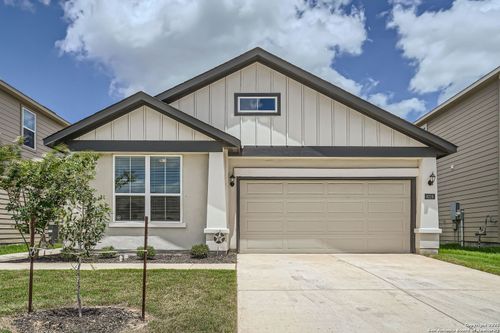 8319 Sunrise Gln, Selma, TX, 78154-0320 | Card Image