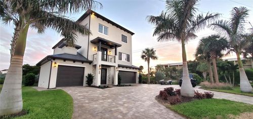 500 Buttonwood Dr, LONGBOAT KEY, FL, 34228-2900 | Card Image