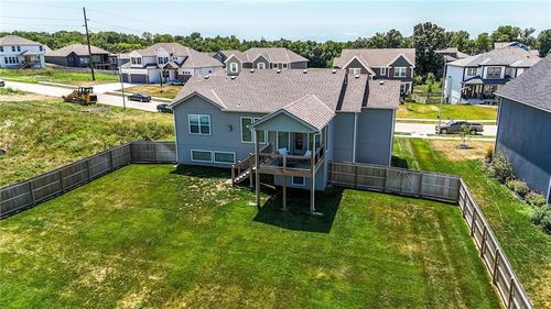 1030 Jasmine Dr, Liberty, MO, 64068-4508 | Card Image