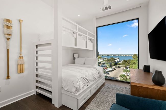 9501 - 84 Island Dr, Condo with 3 bedrooms, 3 bathrooms and 2 parking in Horseshoe Bay TX | Image 18