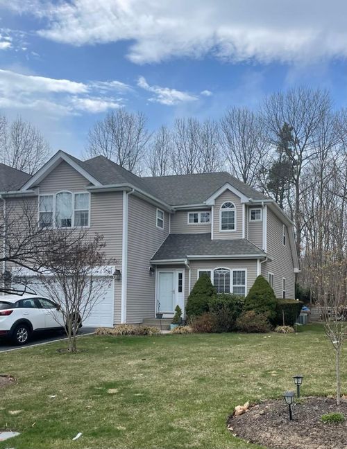 101 Sunflower Ridge Rd, S Setauket, NY, 11720-3703 | Card Image